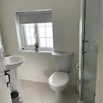 2 Bed House In Prázdninový dům